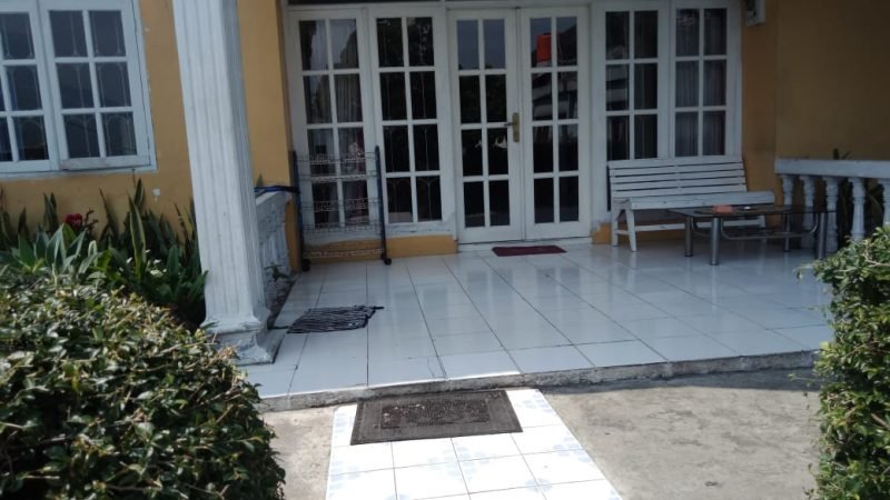 Villa Oak Tree Puncak Bogor (14)