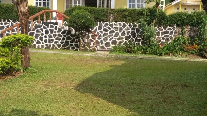 Villa Oak Tree Puncak Bogor (8)