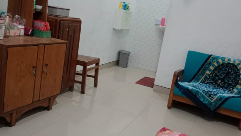 kamar tidur lt. bawah - Aroma Bertasbih